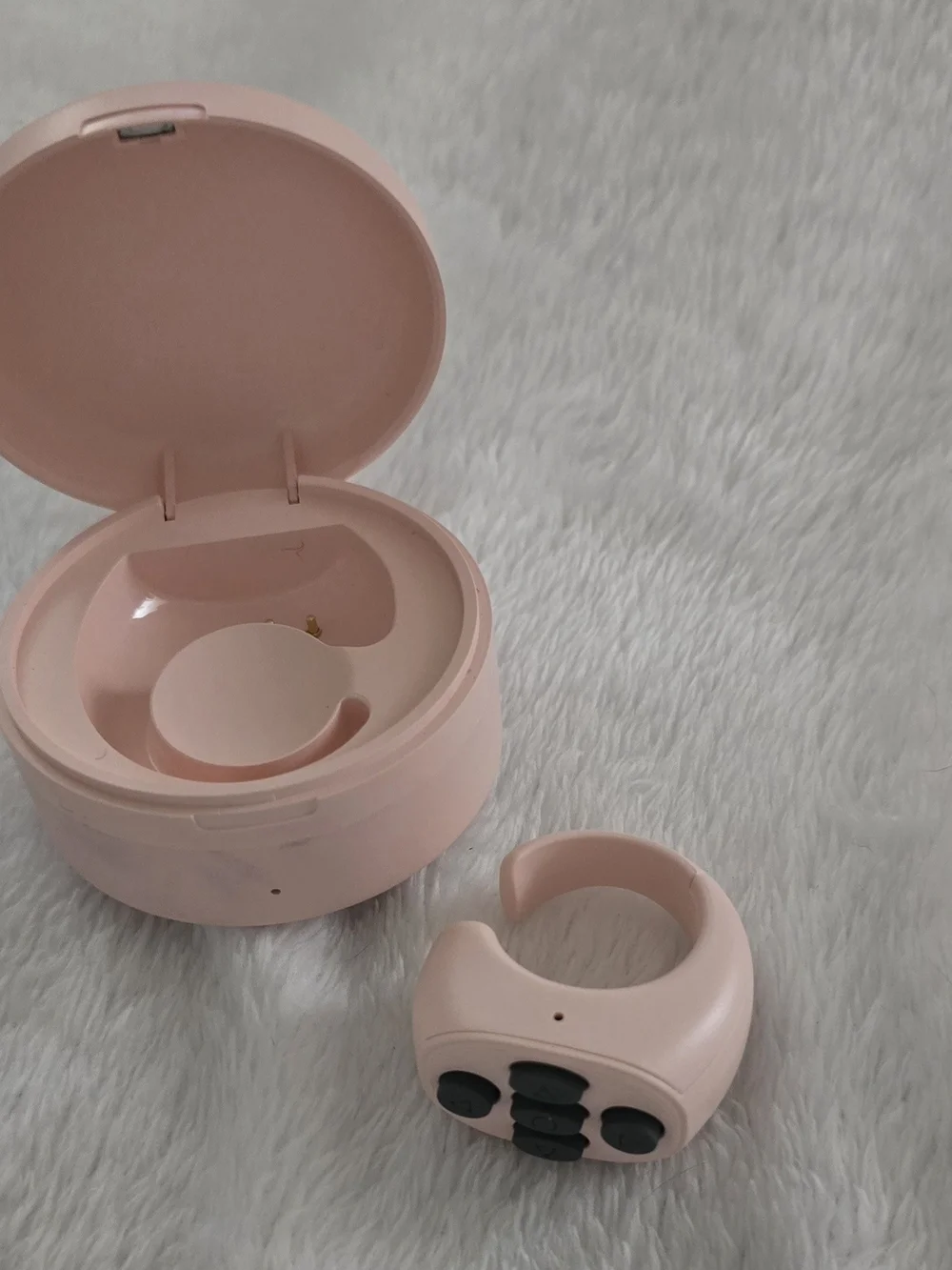 Wireless Finger Remote Scrolling with Charging Case - Pink